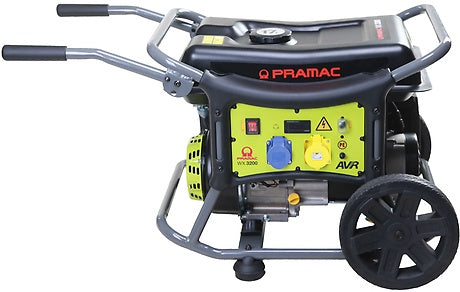 Pramac WX 3200 - Portable Generator (2.8 KVA 110v & 220v Petrol AVR)
